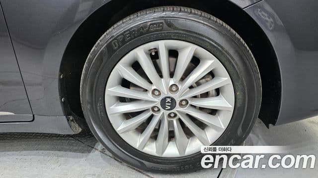 Kia All New K7 3.0 LPI Luxury (арендный автомобиль), 2018 все фото