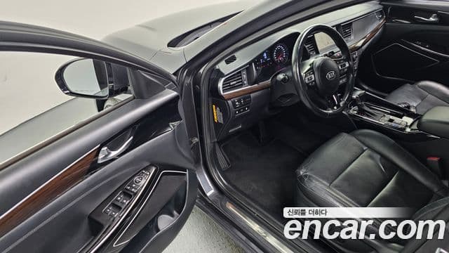 Kia All New K7 3.0 LPI Luxury (арендный автомобиль), 2018 11