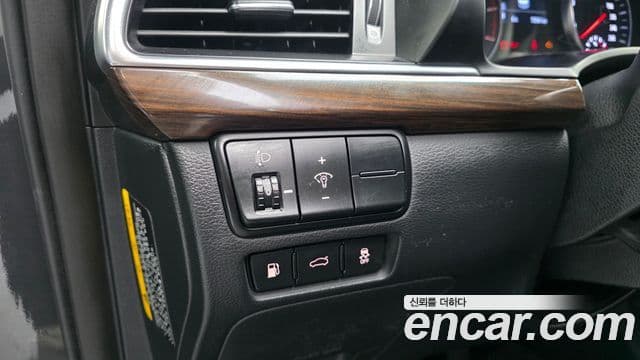 Kia All New K7 3.0 LPI Luxury (арендный автомобиль), 2018 13