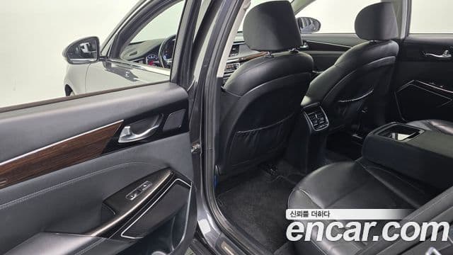 Kia All New K7 3.0 LPI Luxury (арендный автомобиль), 2018 18