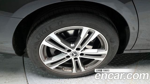 Mercedes-Benz E-класс W213 Avantgarde, 2022 все фото