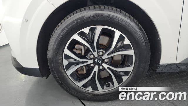 Kia Carnival 4세대 Prestige, 2021 все фото