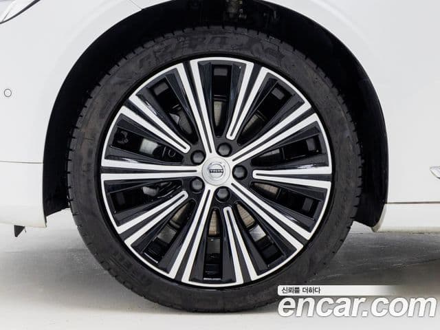 Volvo S90 B5 Ultimate Bright, 2024 все фото