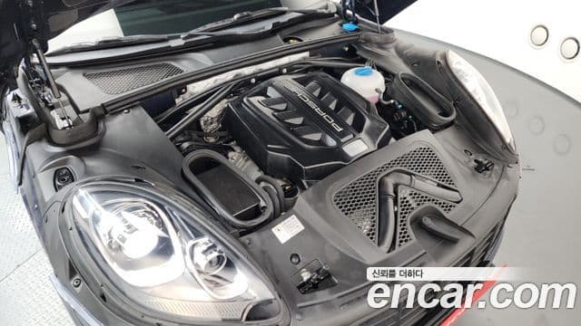 Porsche Macan 95B, 2015 6