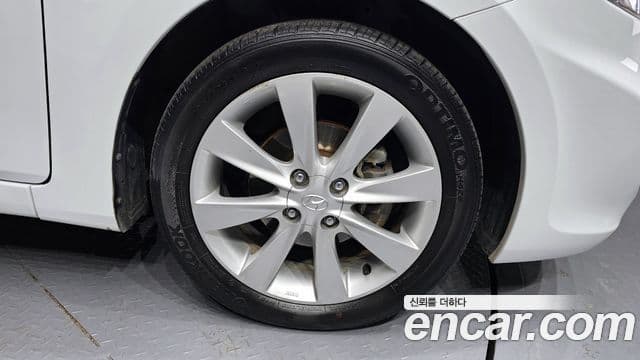 Hyundai Accent(новый кузов / новое поколение) 1.6 GDI top, 2012 все фото