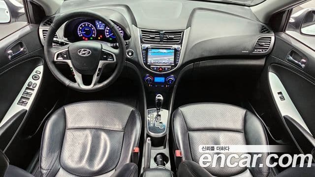 Hyundai Accent(новый кузов / новое поколение) 1.6 GDI top, 2012 7