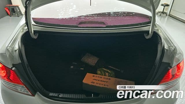 Hyundai Accent(новый кузов / новое поколение) 1.6 GDI top, 2012 20