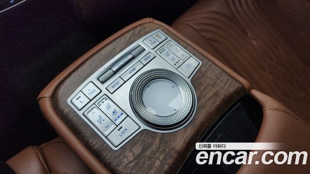 Genesis G80 (RG3) бензин 3.5 турбо AWD, 2022 19