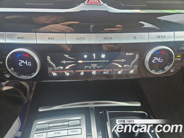 Genesis G80 (RG3) бензин 2.5 турбо AWD, 2021 12