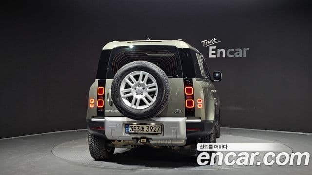 Land Rover Defender (L663) 110 D250 S, 2022 4