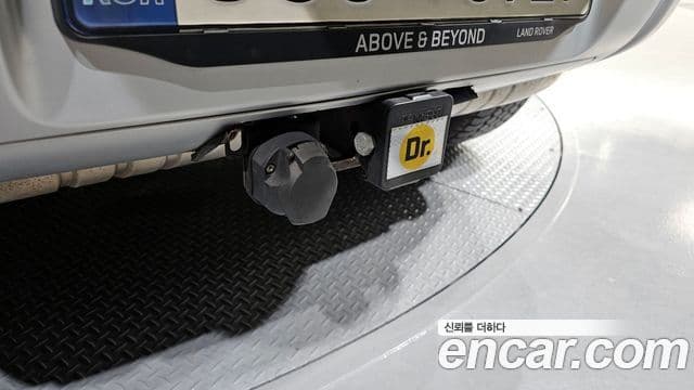 Land Rover Defender (L663) 110 D250 S, 2022 19