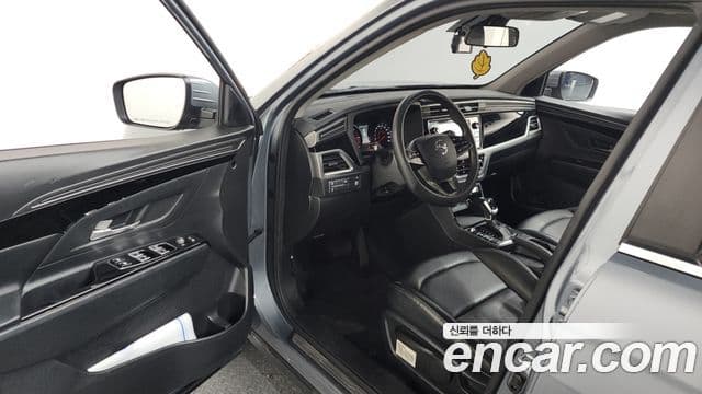 KG모빌리티(SsangYong) Beautiful Korando дизель 1.6 2WD C5, 2023 10