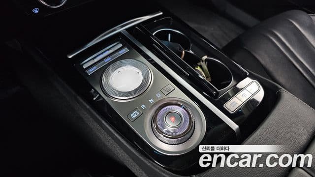 Genesis G80 (RG3) бензин 2.5 турбо AWD, 2021 9