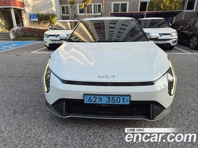 Kia EV4 Earth, 2026 1