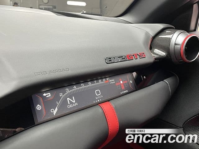 Ferrari 812 GTS, 2021 14