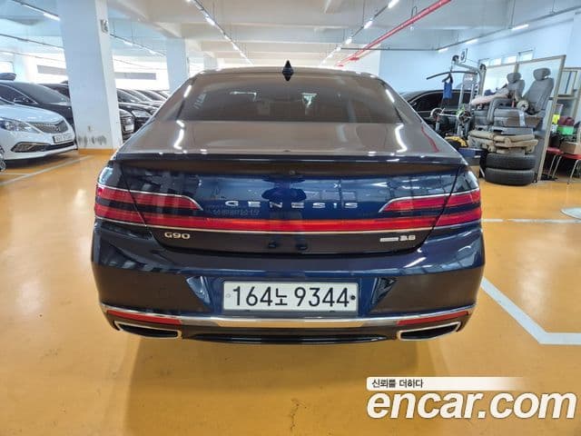 Genesis G90 Premium Luxury, 2019 все фото