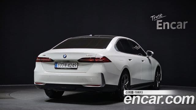 BMW 5시리즈 (G60), 2024 2