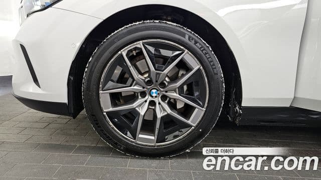 BMW 5시리즈 (G60), 2024 все фото