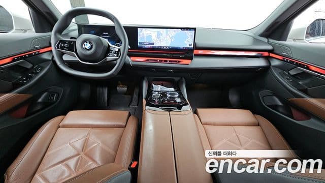 BMW 5시리즈 (G60), 2024 7