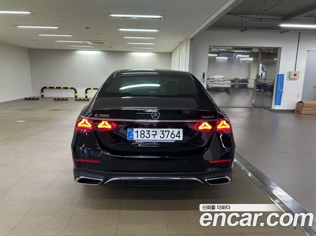 Mercedes-Benz E-класс W214 AMG Line, 2026 4