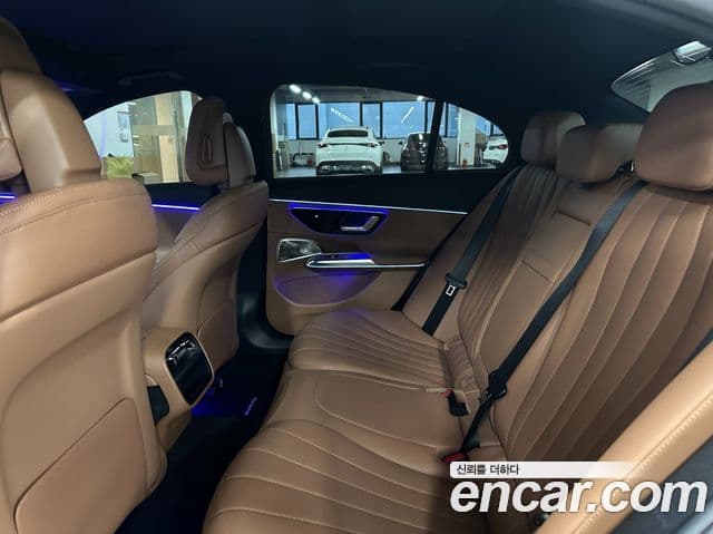 Mercedes-Benz E-класс W214 AMG Line, 2026 13