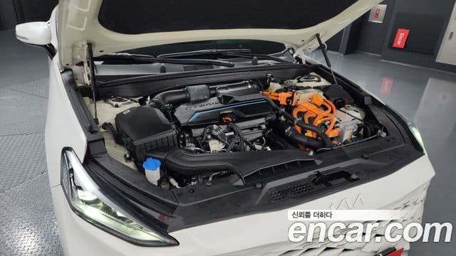 Kia K8 гибрид Noblesse Light, 2023 6