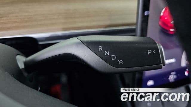 Tesla модель Y, 2024 9