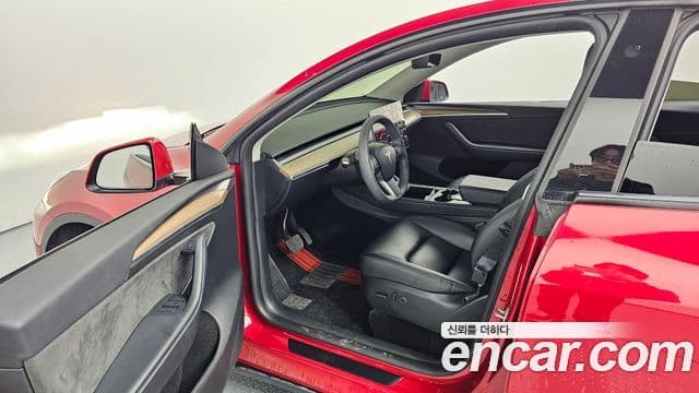 Tesla модель Y, 2024 11