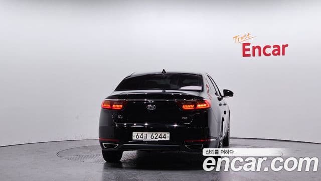 Kia All New K7 Noblesse, 2016 4