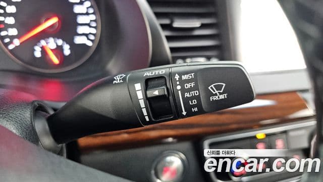 Kia All New K7 Noblesse, 2016 17