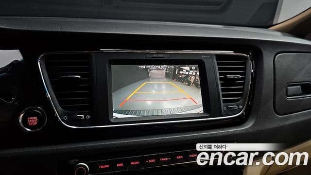 Kia All New Carnival Prestige, 2017 14