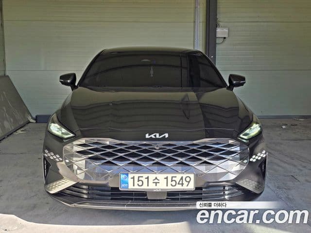 Kia K8 гибрид Signature, 2022 1