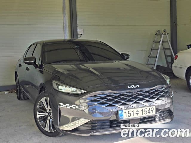 Kia K8 гибрид Signature, 2022 3