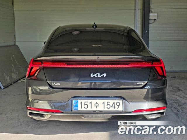 Kia K8 гибрид Signature, 2022 все фото