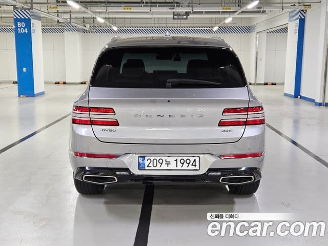 Genesis GV80, 2022 4