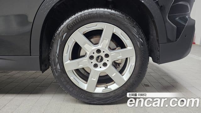 Mini Cooper S Countryman 3세대 ALL4 Classic, 2024 все фото