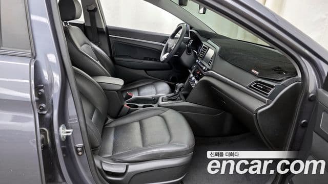 Hyundai The / новый New Avante AD Style, 2019 11