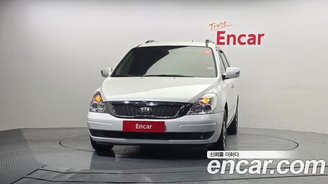 Kia Carnival R топовая версия, 2014 3