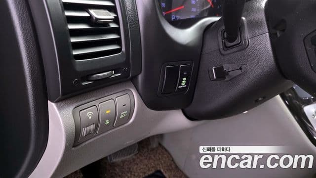 Kia Carnival R топовая версия, 2014 19