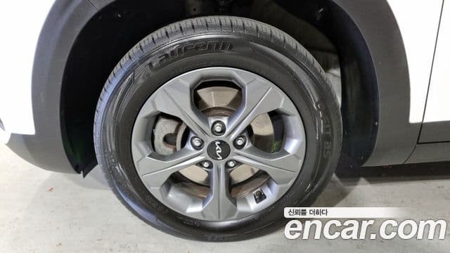 Kia Seltos Trendy, 2023 все фото