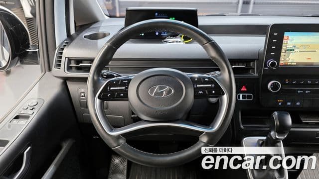 Hyundai Staria Modern, 2022 13