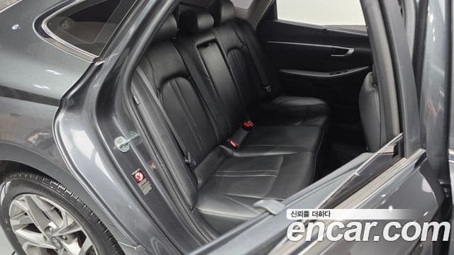 Hyundai Sonata (DN8) Premium Family, 2021 12