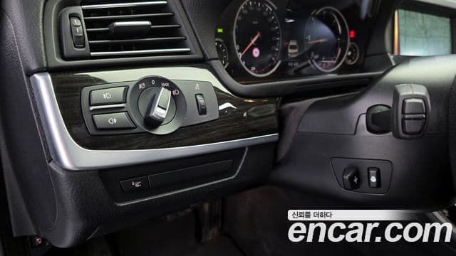 BMW 5시리즈 (F10) Luxury, 2014 18
