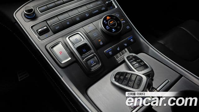 Hyundai The / новый New Santa Fe Calligraphy, 2021 9