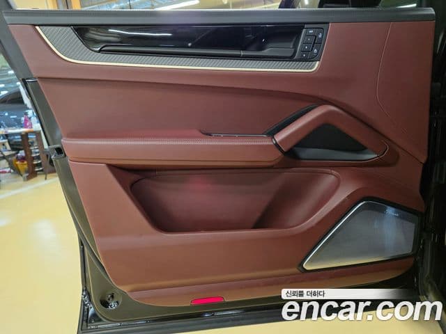 Porsche Cayenne (PO536) 3.0 купе, 2024 все фото