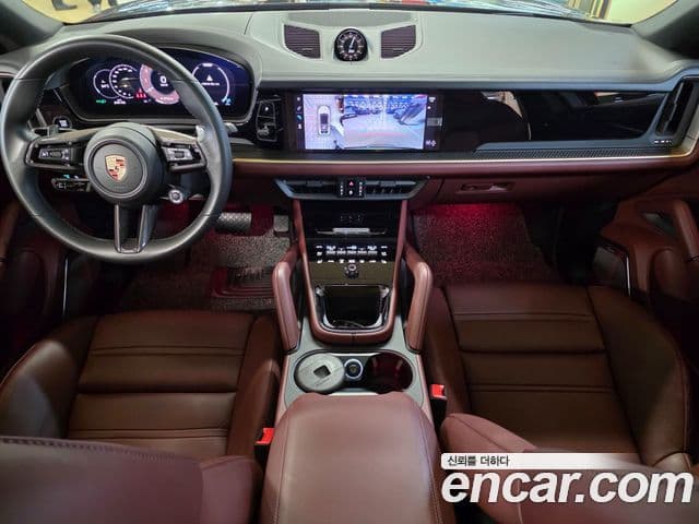 Porsche Cayenne (PO536) 3.0 купе, 2024 7