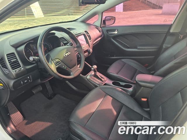 Kia K3 Trendy, 2015 14