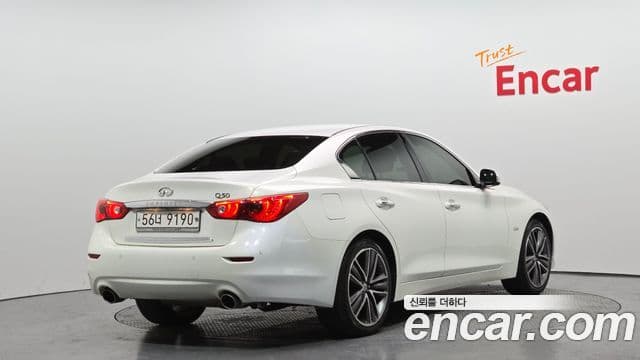 Infiniti Q50 Premium, 2014 2