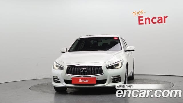 Infiniti Q50 Premium, 2014 3