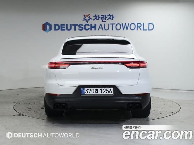 Porsche Cayenne (PO536) 3.0 E-гибрид купе Platinum Edition, 2023 4